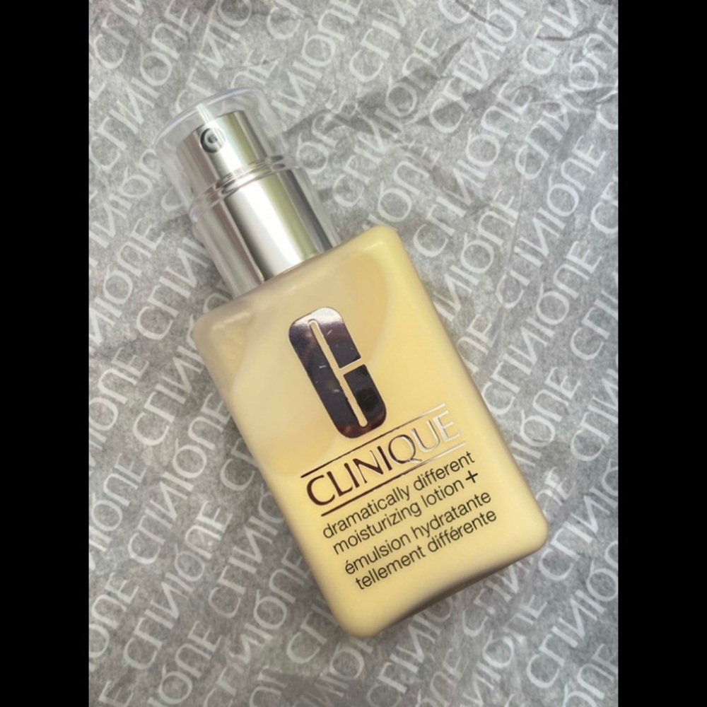 Clinique dramatically moisturizing lotion